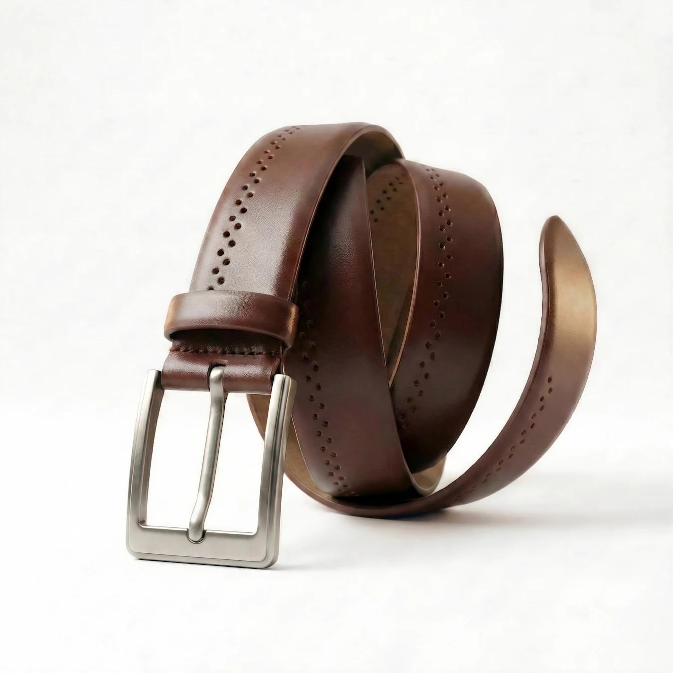 Cinturón casual de lujo perforado cuero café